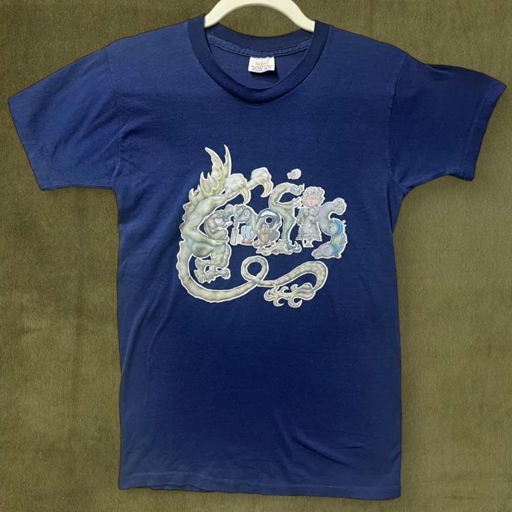 GRAIL 1977 Genesis Wind & Wuthering Tour Tee - Modern XS/S